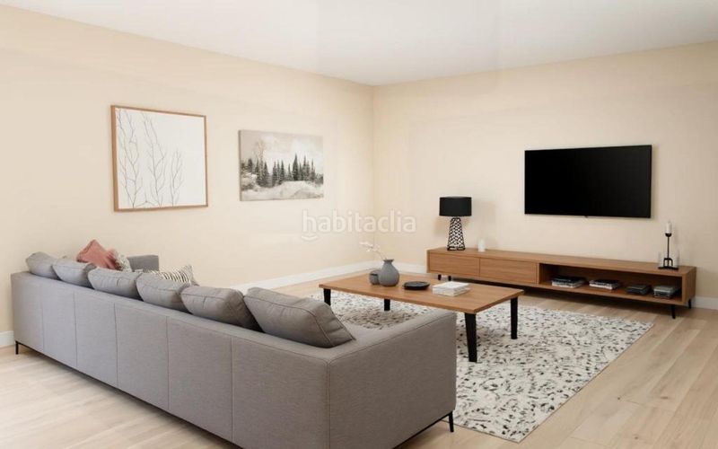 Foto d2d736e3-7c6f-4f4c-b9c4-29466cf7095c. Local comercial a Centre Figueres