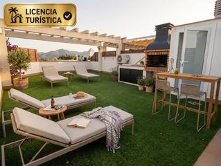 Attique  Del port canigo. Ático dúplex único con impresionante terraza chillout de 68 m2 y
