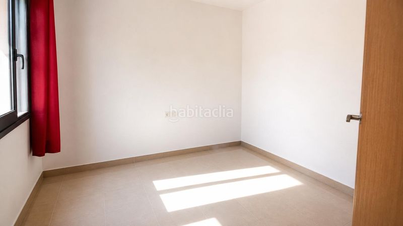 Foto 3bfd99ba-9663-4dcc-9cb1-451591ff28ed. Dúplex amb aparcament a Nucli Antic Escala (L´)