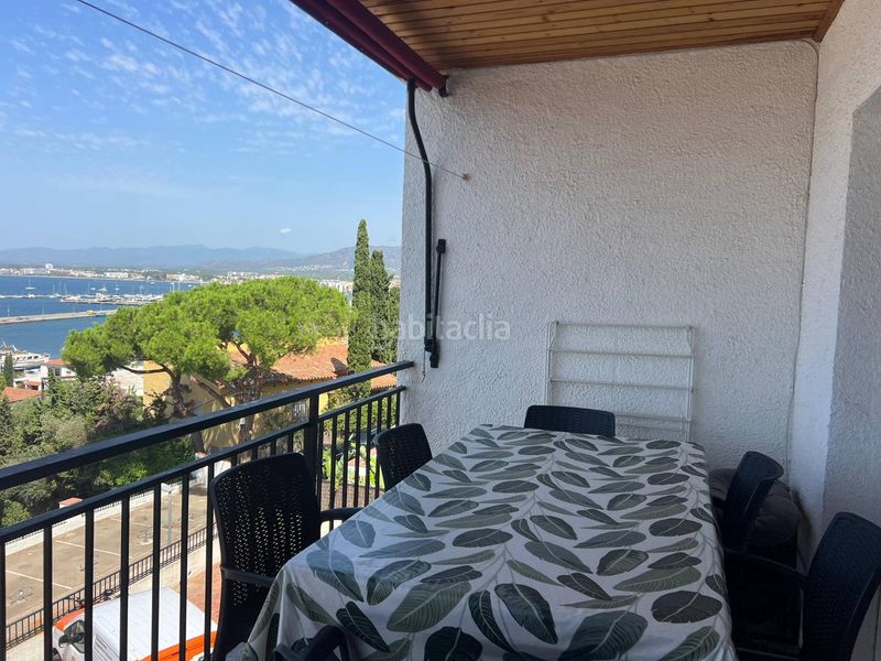 Foto 3a56e09d-8ead-40e0-b9c6-bd4e9bcf081e. Pis amb aparcament a Puig Rom-Canyelles-Almadrava Roses