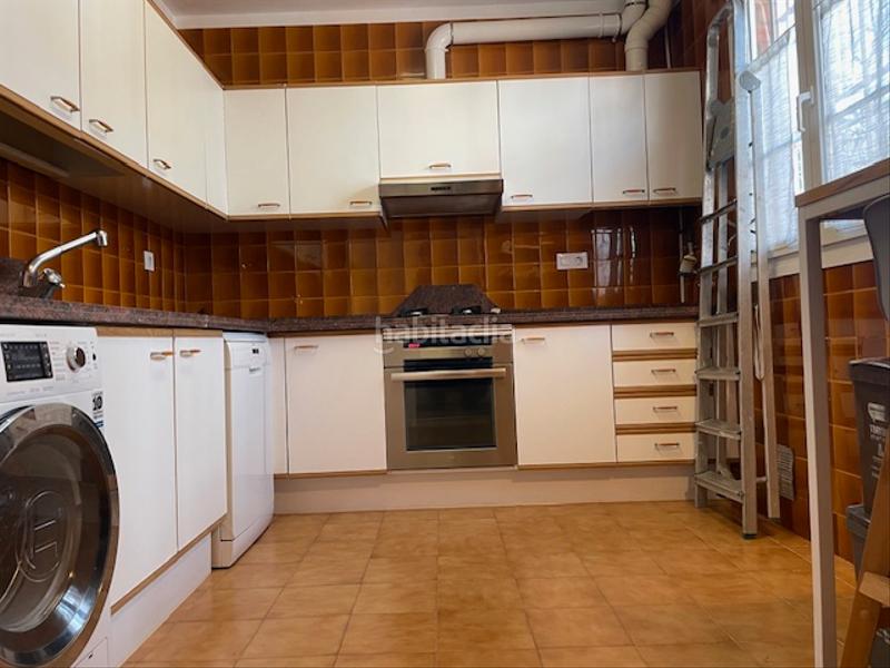 Foto 16e92ba6-38b7-40b1-8d6a-ecc97408a73b. Affitto casa con riscaldamento parcheggio in Tiana