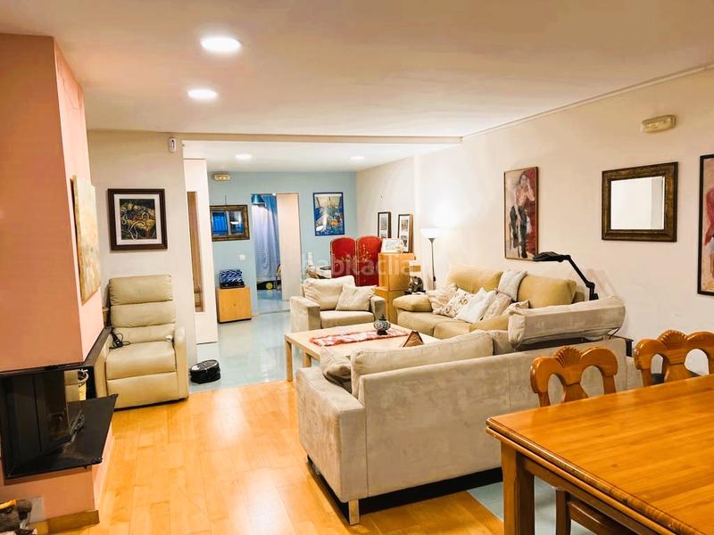 Foto 8239700c-f500-4836-b01b-7697acaefd14. Casa in Tiana