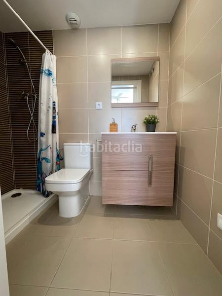 Foto be7254d4-8171-47ee-8fbc-ad2765cffcd4. Pis amb piscina a Port Badalona
