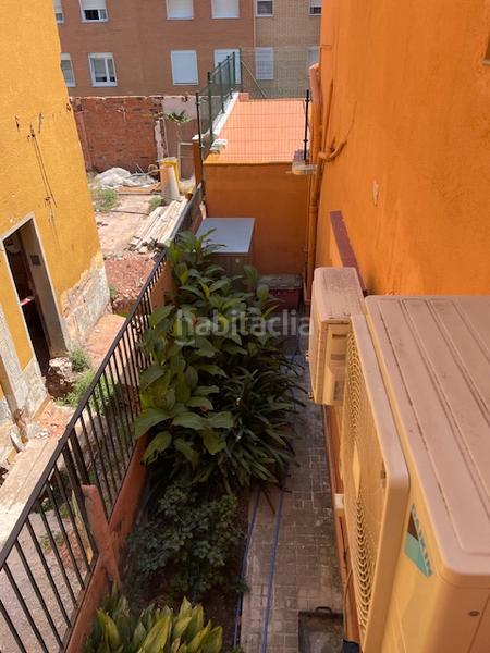 Foto 2f5cf8f0-004e-4d0c-a0d8-28c4363c70f7. Appartamento in carrer de soler i biosca 12 in Bufalà Badalona