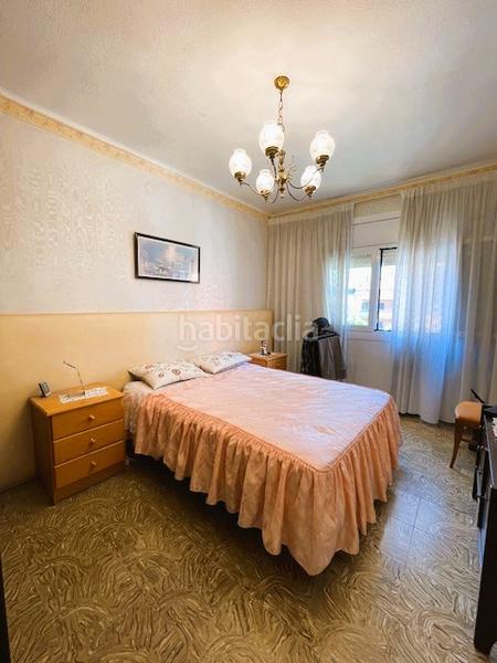 Foto c72e6bc7-1313-48ad-887b-b88d972e6432. Appartamento in carrer de soler i biosca 12 in Bufalà Badalona