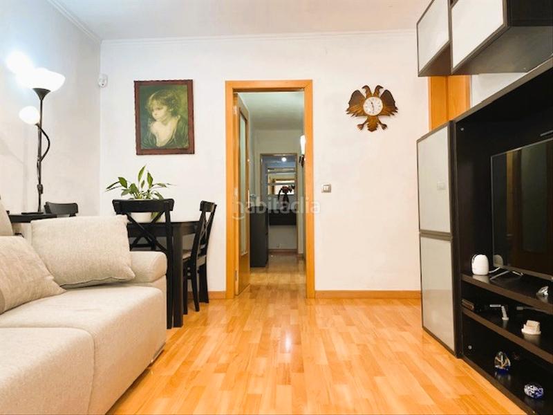 Foto 4a199f79-20a2-4e1e-a8d7-3d524de5beec. Pis a Bufalà Badalona