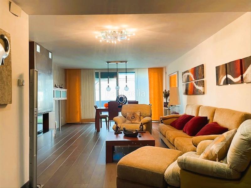 Foto 812e56ef-28ef-45c1-8f1a-5c38b73d949d. Reihenhaus mit parking pool in Tiana