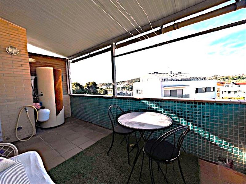 Foto d8f81d63-319c-43cf-8bbb-8f4cf1e66947. Reihenhaus mit parking pool in Tiana