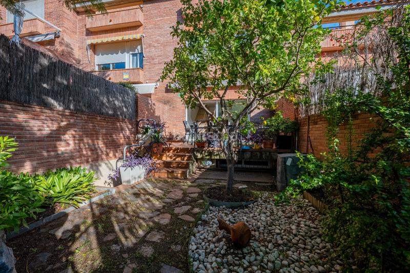 Foto 42622049-531a-4e97-970a-5fa69a4a9fc5. Casa adosada  - zona sur en Tiana