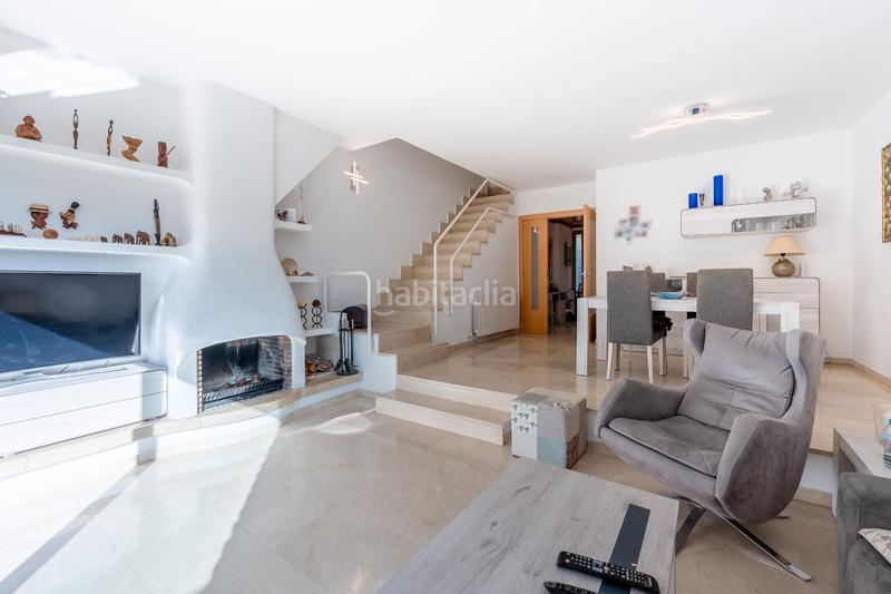 Foto 9d68ee2e-18b2-491e-ac5e-277d1aa711a8. Casa adosada  - zona sur en Tiana