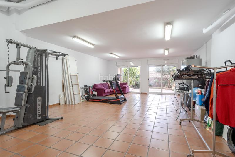 Foto 9dac6772-fc5a-4637-baa6-f4d1e7095674. Haus mit heizung parking in Tiana