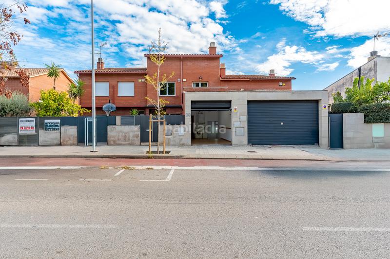 Foto cea9666f-ee96-4017-a7c1-2f8668592fc5. Haus mit heizung parking in Tiana