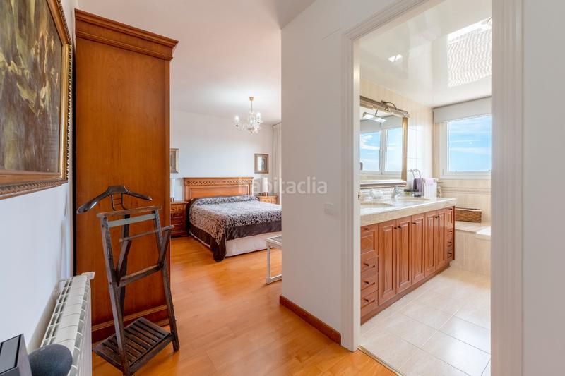 Foto f0739f9b-6e42-43b3-98dc-5c165a011210. Haus mit heizung parking in Tiana