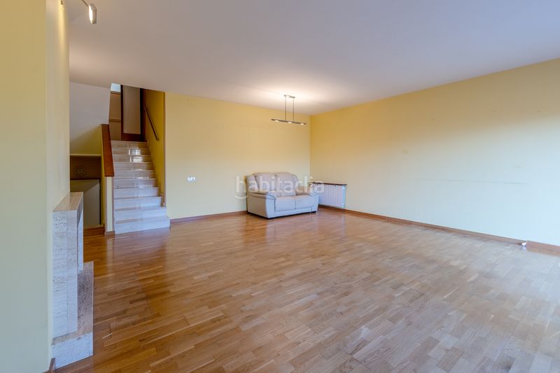 Foto 04e1104f-44fb-4a81-a0cf-029412001253. Casa amb calefacció aparcament a Tiana