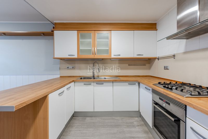 Foto 303128f2-4b8c-4f10-8089-238c903fda60. Casa amb calefacció aparcament a Tiana