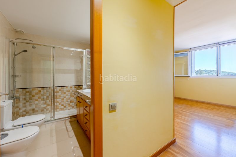 Foto b224db0f-de99-430d-8d60-7d299d82ed05. Casa amb calefacció aparcament a Tiana