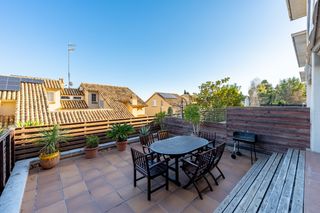 House  Carrer francesc curet. Casa adosada en tiana