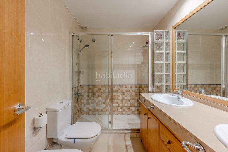 Foto e85aa34b-fa6f-4c10-a4cd-07f4b4e4199b. Casa amb calefacció aparcament a Tiana