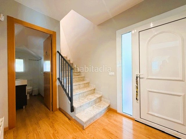 Foto 3d1f5245-761a-4bd3-abaa-c0760e0a55f1. Casa amb piscina a Piera