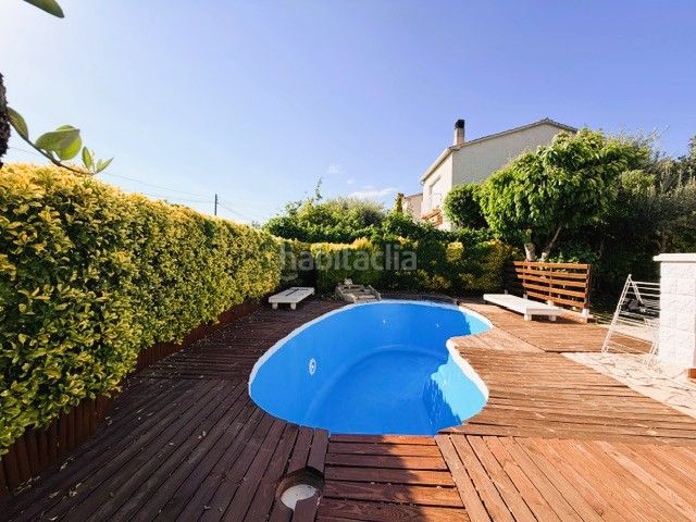Foto 6e63e388-f422-48c1-8818-ebcdfd0f809a. Casa amb piscina a Piera