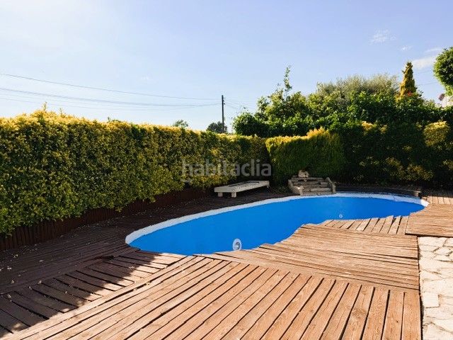 Foto ae558ba6-ea96-48eb-8177-5660cc5eb0e1. Casa amb piscina a Piera