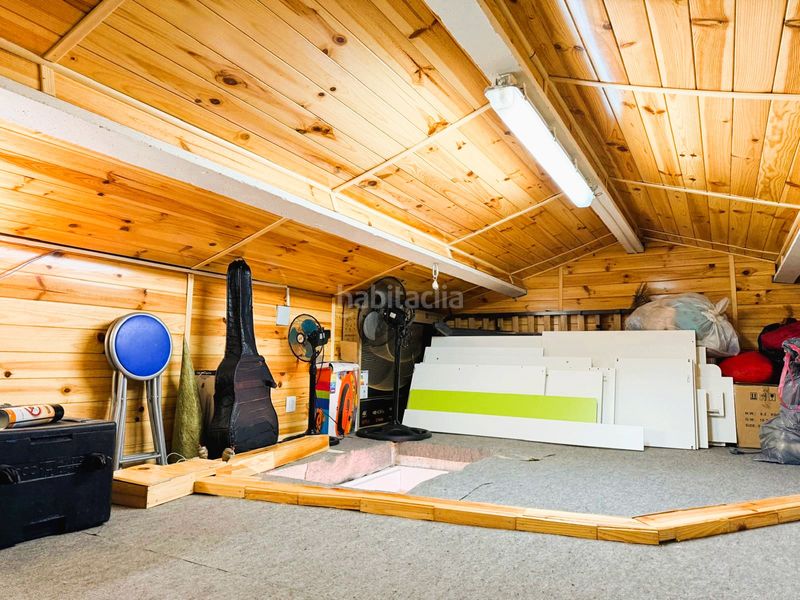 Foto af092e37-ab58-4fe1-a692-3ea94ff8401a. Casa amb piscina a Piera