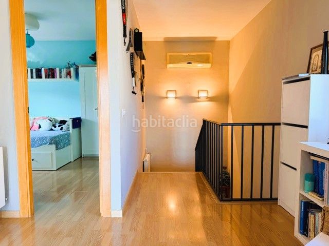 Foto dffc16bf-dee4-49f0-aabd-adf537e9e0dc. Casa amb piscina a Piera