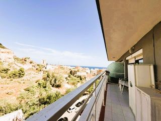 Appartement  Carretera de tiana. Piso alto con mucha luz