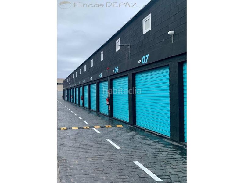 Foto dd043fcd-c98b-4541-947a-a509b8950644. Alquiler local comercial trasteros nuevos en Gava Mar Gavà