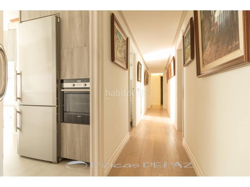 Foto 03e1ab19-9f58-4ead-a587-f64fa34bd834. Attico con riscaldamento parcheggio piscina in Montmar Castelldefels