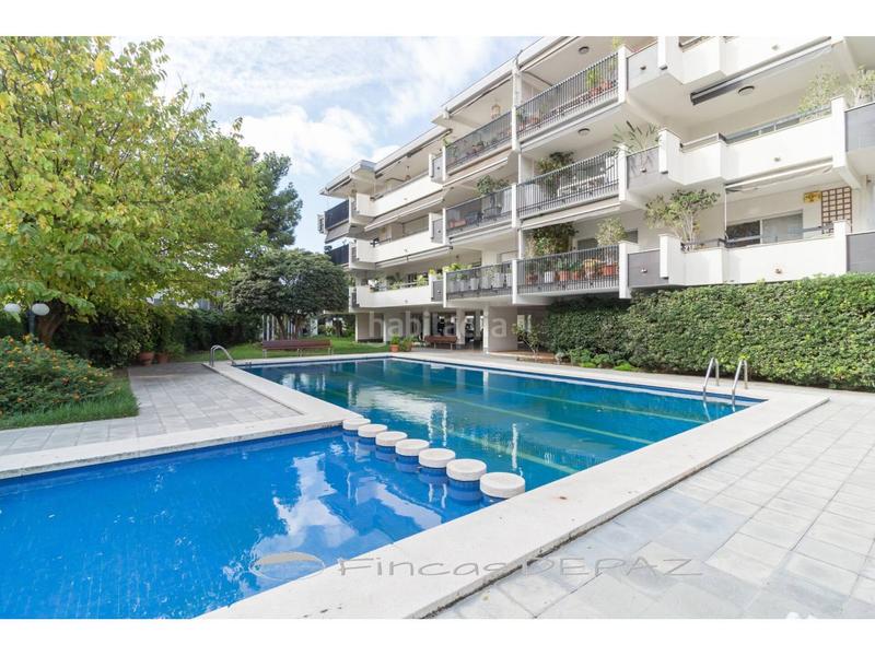 Foto 14af84ae-288a-45bf-a648-ebadb724709f. Attico con riscaldamento parcheggio piscina in Montmar Castelldefels