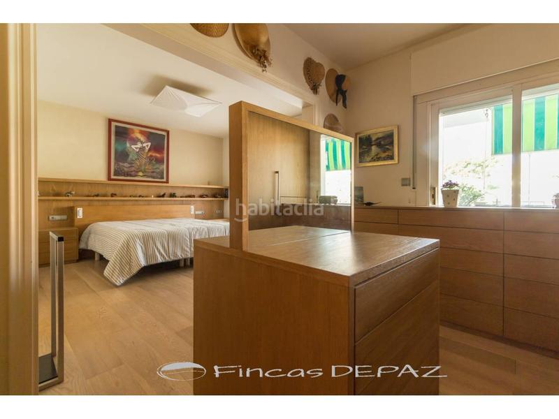 Foto 2dc122a0-e7e6-42dd-869c-c4bdda4efbaa. Attico con riscaldamento parcheggio piscina in Montmar Castelldefels