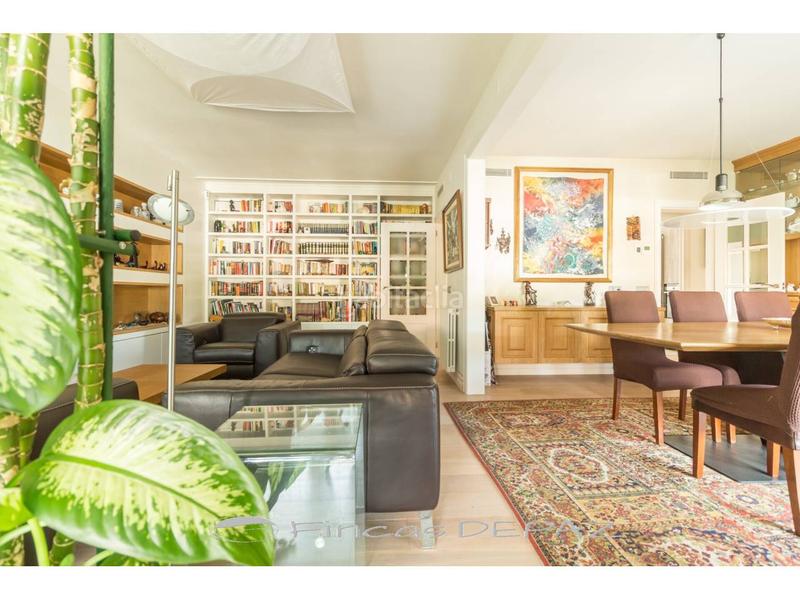 Foto bca8fd0c-b11f-4e23-a0a6-52b723d6eb35. Attico con riscaldamento parcheggio piscina in Montmar Castelldefels