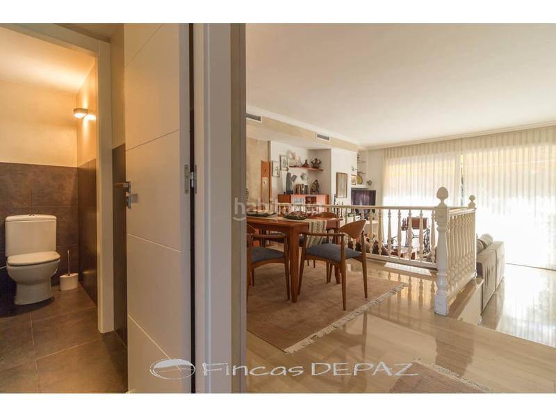 Foto 00104e3d-531c-42a6-b826-41422aae32a7. Casa adossada amb calefacció aparcament a Can Bou Castelldefels