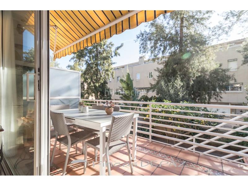 Foto 3a930718-1f71-4098-aeba-f0d417aec800. Casa adossada amb calefacció aparcament a Can Bou Castelldefels