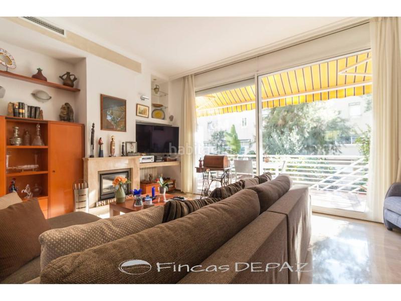 Foto 47d3921b-c3ec-4b9f-8ae7-4f756732b4ef. Casa adossada amb calefacció aparcament a Can Bou Castelldefels