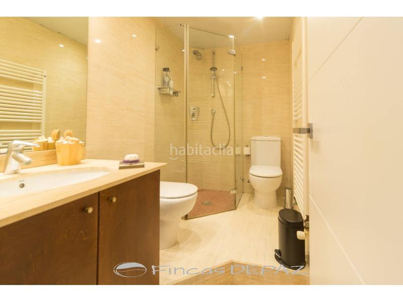 Foto 4be54b06-e802-49cc-a767-cf1e9a7f36cf. Casa adossada amb calefacció aparcament a Can Bou Castelldefels