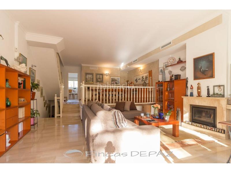 Foto 4e210f7e-6bdd-4efe-99fa-3238f7eb86b5. Casa adossada amb calefacció aparcament a Can Bou Castelldefels