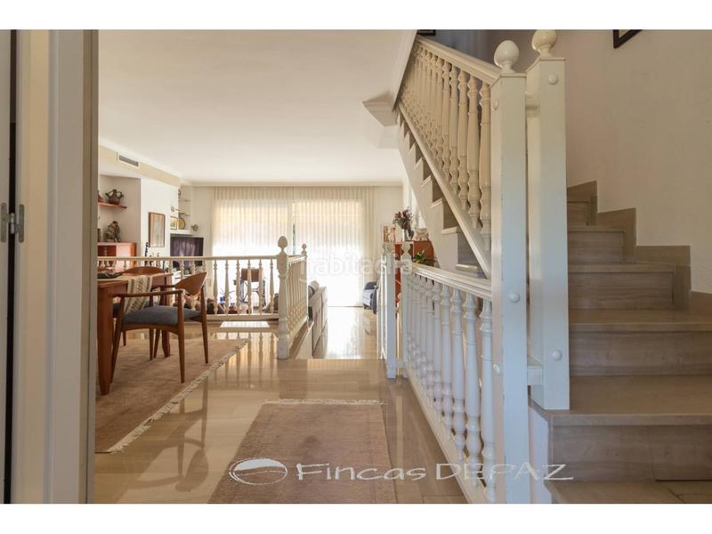 Foto 78198ae7-8437-427f-a9fe-160fd0cba052. Casa adossada amb calefacció aparcament a Can Bou Castelldefels