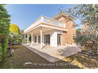 Chalet in Bellamar. Chalet exclusivo en bellamar