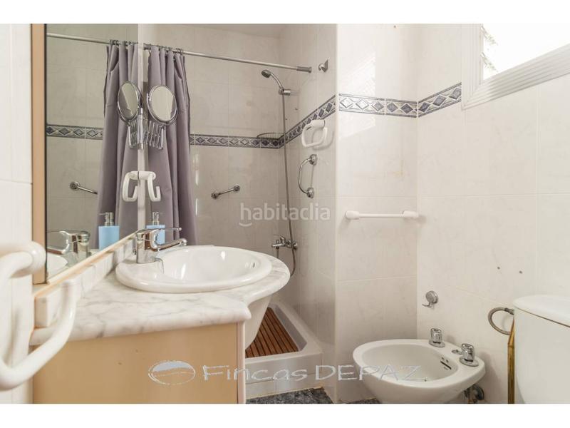Foto 5c5cebb0-8830-4105-aebd-d885d2360e61. Appartement dans Lluminetes Castelldefels