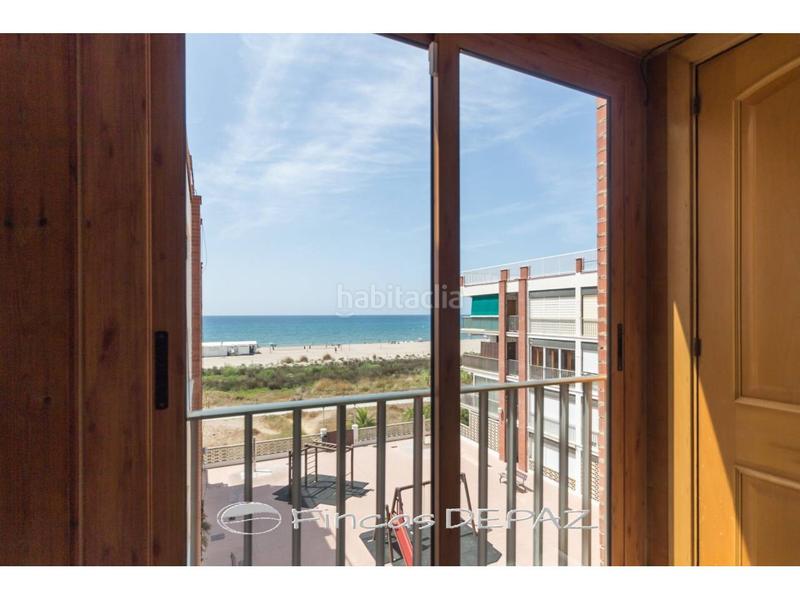 Foto d8cb7507-d83d-463e-9002-53d073d17494. Appartement dans Lluminetes Castelldefels