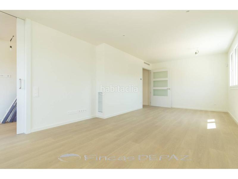 Foto cc3c3662-28d4-4a58-a646-8661b714db2e. Alquiler piso en marina 226 alquiler a estrenar playa en Castelldefels