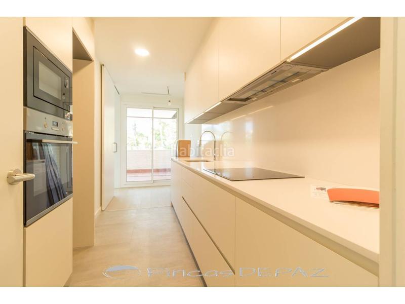 Foto 0849aa6a-5ce4-4cb8-be75-a28d9a68f2cd. Lloguer pis a marina 226 a Baixador Castelldefels