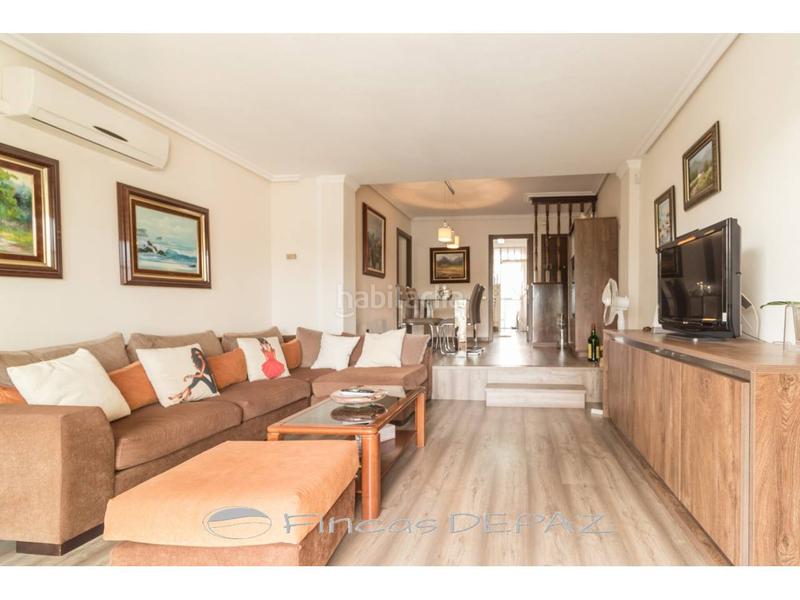 Foto 23929a09-0404-4b8a-a9af-4c91a2f4ee99. Apartamento ático con terraza playa en Lluminetes Castelldefels