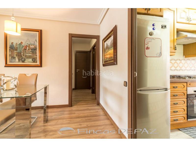 Foto 3a903547-6dc9-4e93-801e-2063aa792ba2. Apartamento ático con terraza playa en Lluminetes Castelldefels