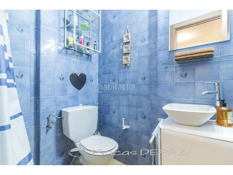 Foto b5e2f625-309b-4470-b7ea-f139b0b7af67. Apartamento ático con terraza playa en Lluminetes Castelldefels