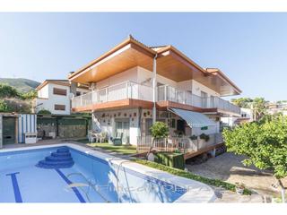 Chalet  23. Casa independiente en montemar