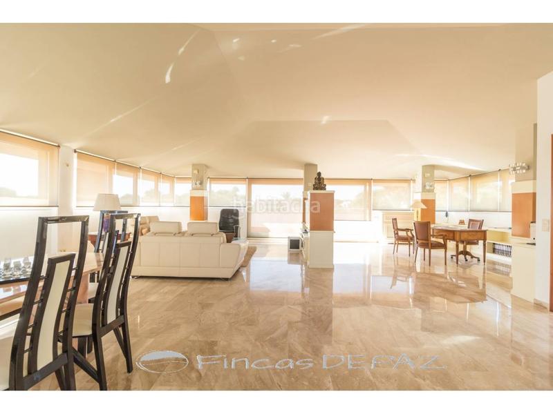 Foto 2526b72a-288e-4646-a3c3-8ebca4bc09fe. Chalet mit heizung parking pool in Lluminetes Castelldefels