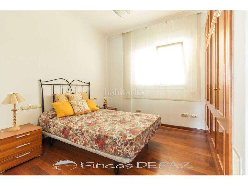 Foto 3ad332d2-c967-45cb-aabb-39b216c45384. Chalet mit heizung parking pool in Lluminetes Castelldefels